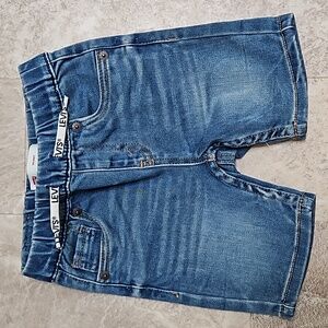 Levi's Toddler Boys Shorts. 4T. EUC.